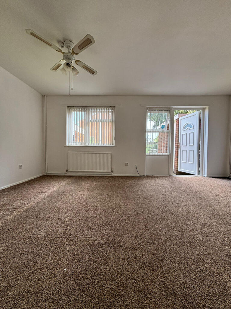 2 bed Mid Terraced House for rent in Manchester. From Inspired Lettings - Manchester