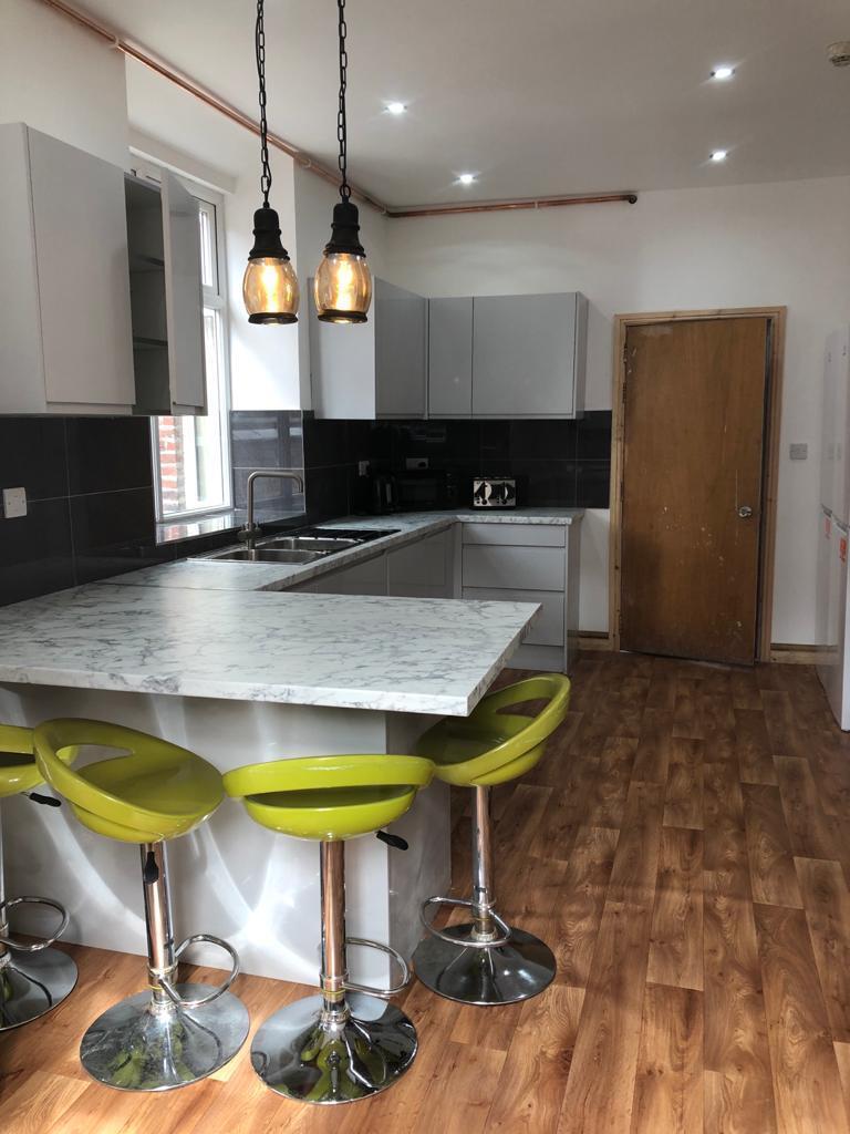 8 bed Mid Terraced House for rent in Manchester. From Inspired Lettings - Manchester 8 bed Mid Terraced House for rent in Manchester. From Inspired Lettings - Manchester