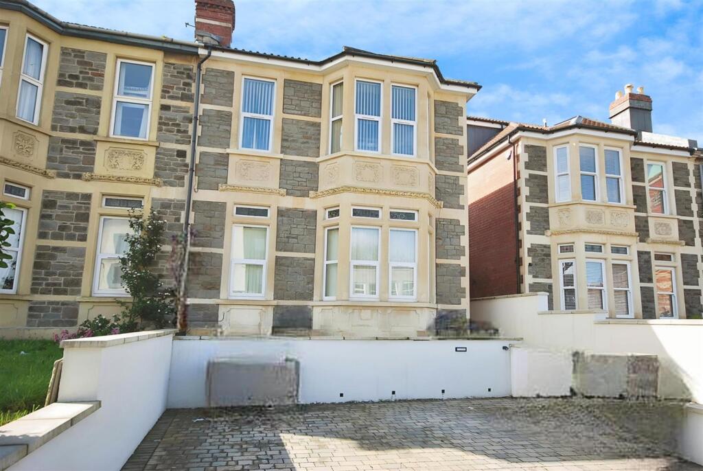 1 bed 1st Floor Flat for rent in Bristol. From D W Smith & Company - Hanham