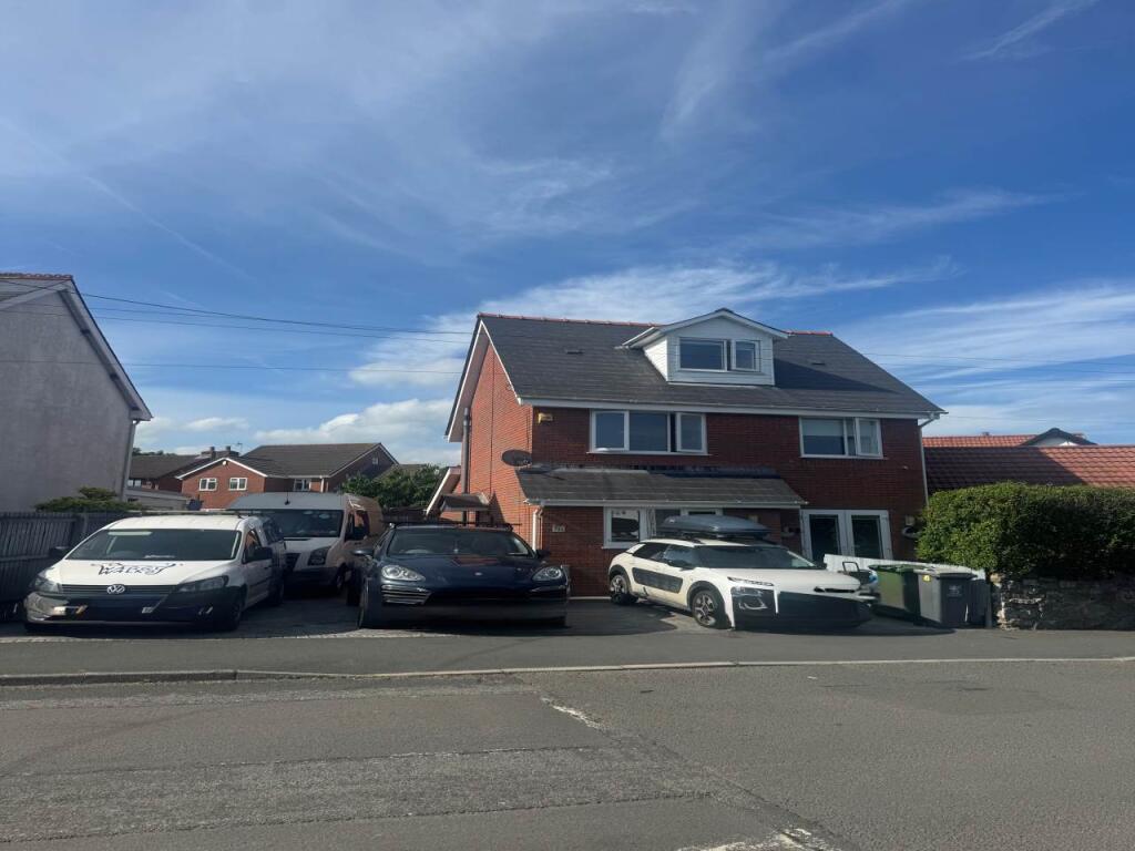 3 bed Detached for rent in Llanbedr Gwynllwg. From Lettings2Sales Ltd - Cardiff