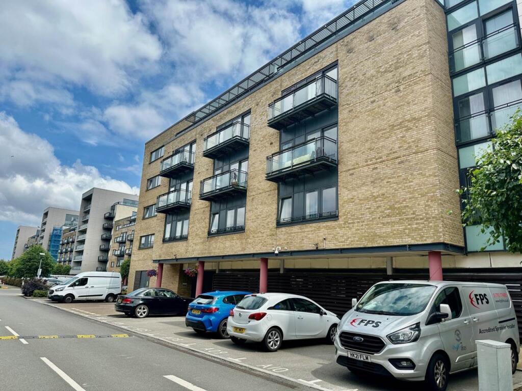 1 bed Apartment for rent in Penarth. From Lettings2Sales Ltd - Cardiff