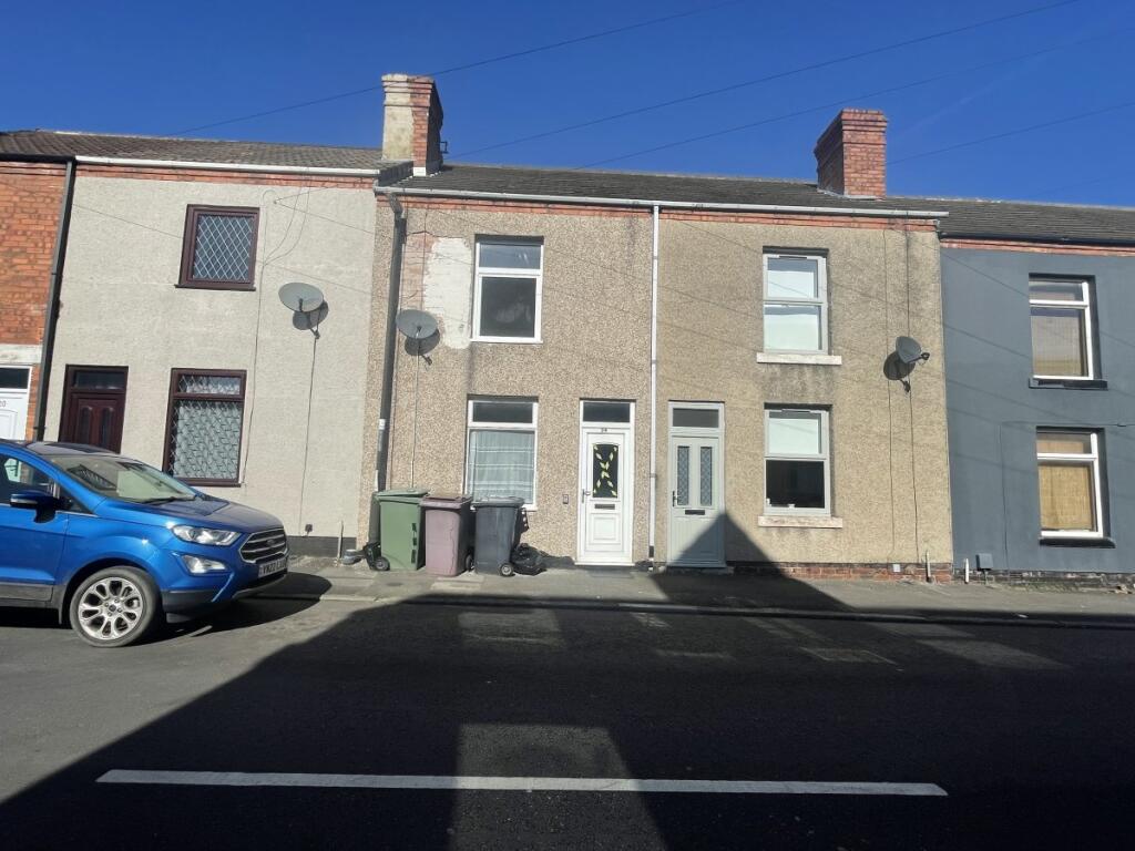 2 bed Mid Terraced House for rent in Clay Cross. From Lettingsupermarket.com - National