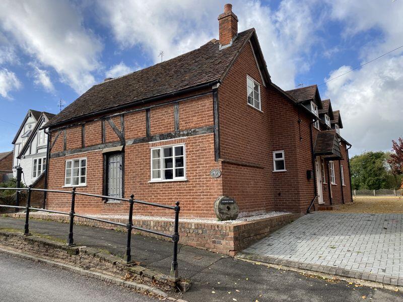 3 bed Cottage for rent in Chaddesley Corbett. From The Lee Shaw Partnership - Stourbridge