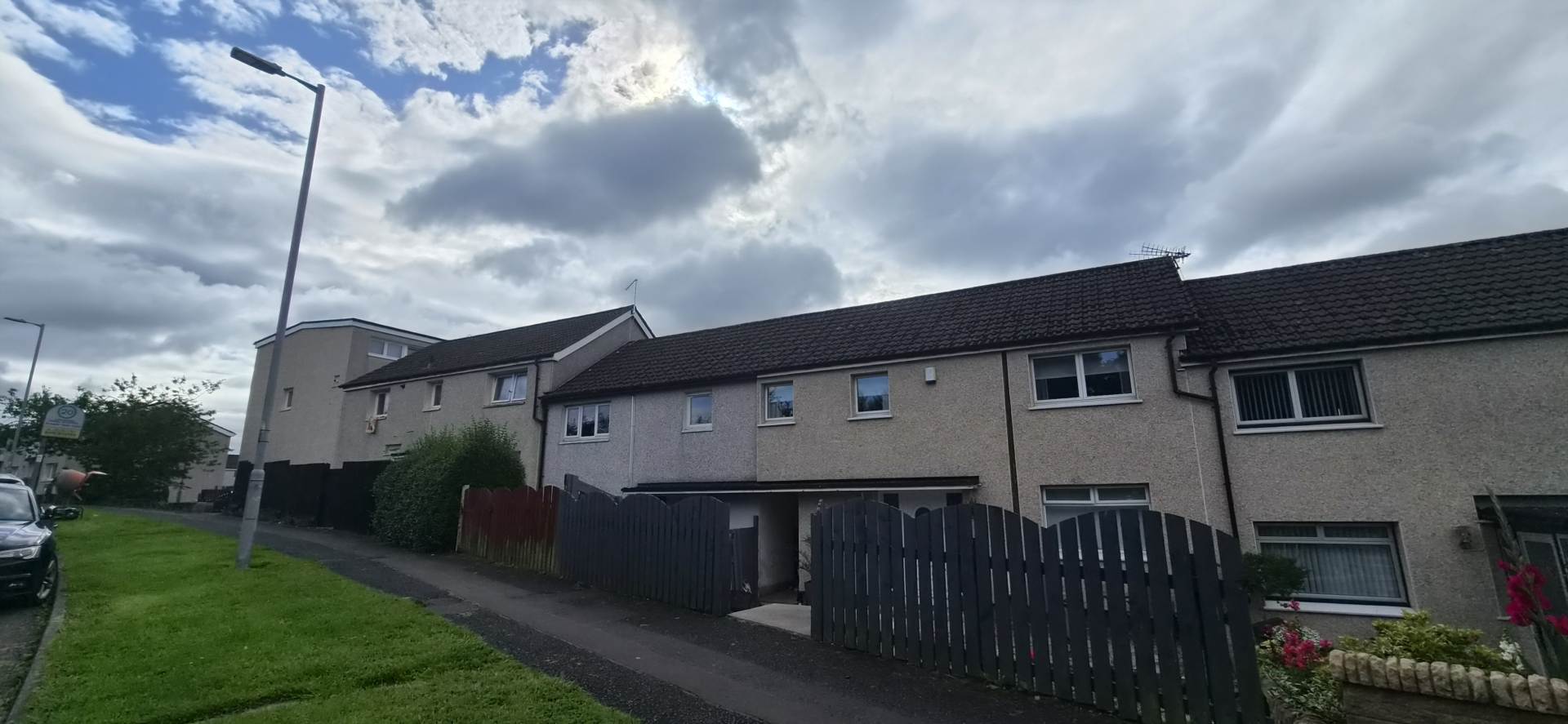 2 bed 1st Floor Flat for rent in Linwood. From The Property Store