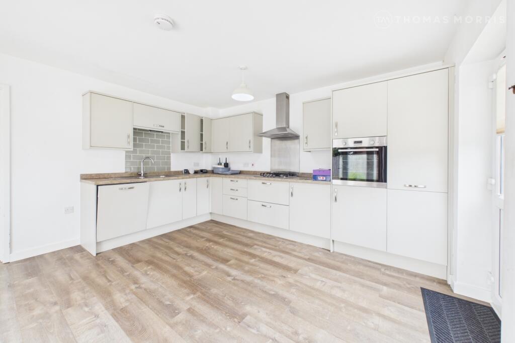 4 bed Detached for rent in Shefford. From Thomas Morris - Biggleswade 4 bed Detached for rent in Shefford. From Thomas Morris - Biggleswade