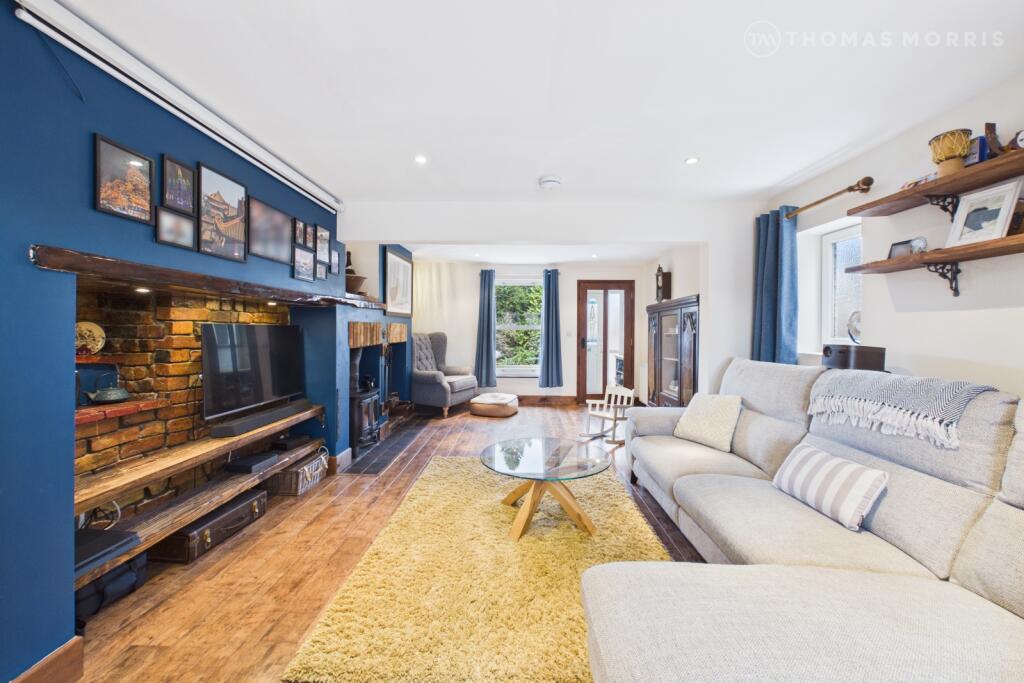 4 bed End of Terrace for rent in Lower Caldecote. From Thomas Morris - Biggleswade 4 bed End of Terrace for rent in Lower Caldecote. From Thomas Morris - Biggleswade