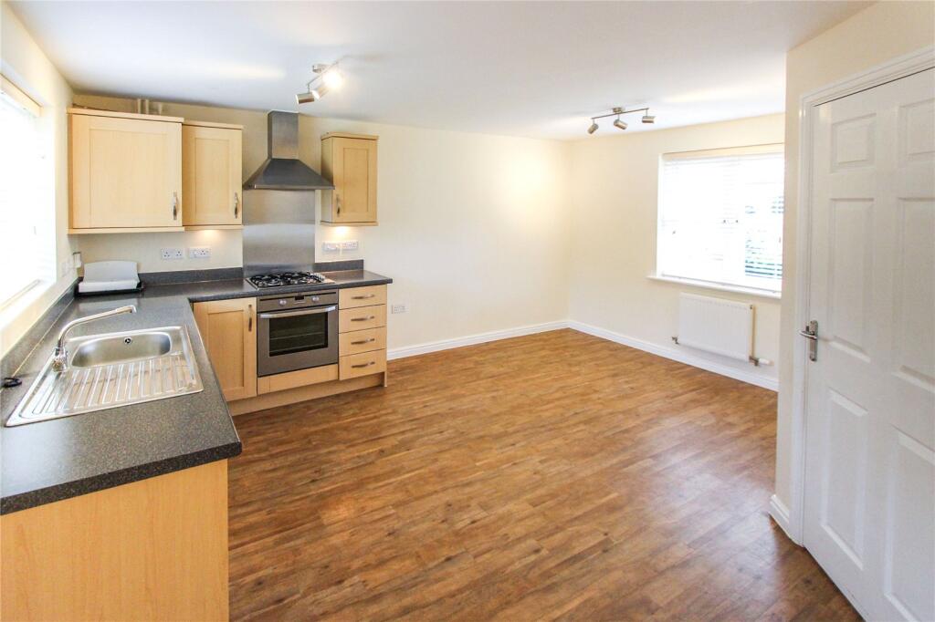 3 bed Mid Terraced House for rent in Godmanchester. From Thomas Morris - Huntingdon 3 bed Mid Terraced House for rent in Godmanchester. From Thomas Morris - Huntingdon