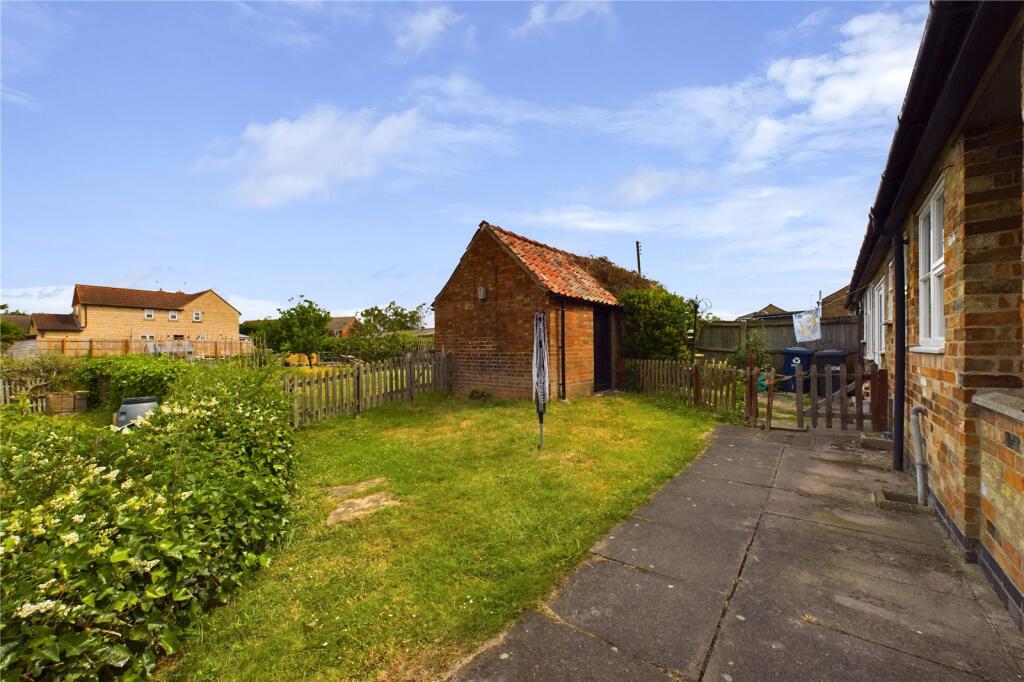 3 bed End of Terrace for rent in Sawtry. From Thomas Morris - Huntingdon