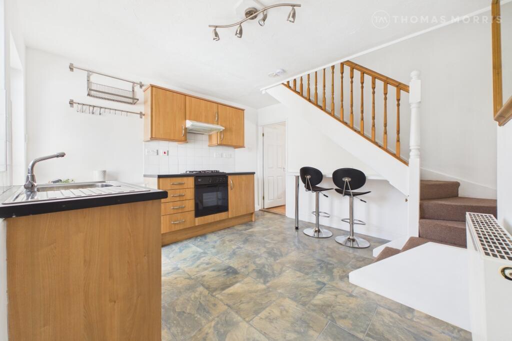 3 bed Mid Terraced House for rent in Huntingdon. From Thomas Morris - Huntingdon