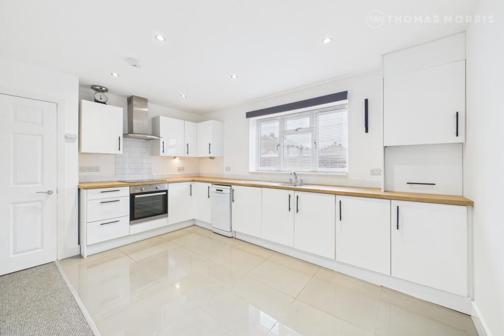 3 bed Bungalow for rent in Warboys. From Thomas Morris - Ramsey