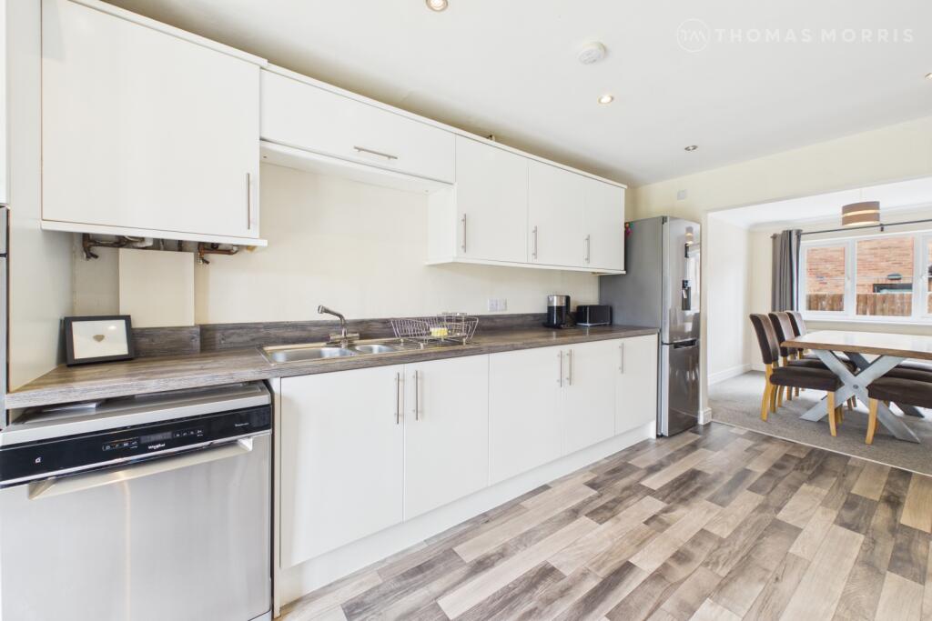 4 bed Detached for rent in Bury. From Thomas Morris - Ramsey