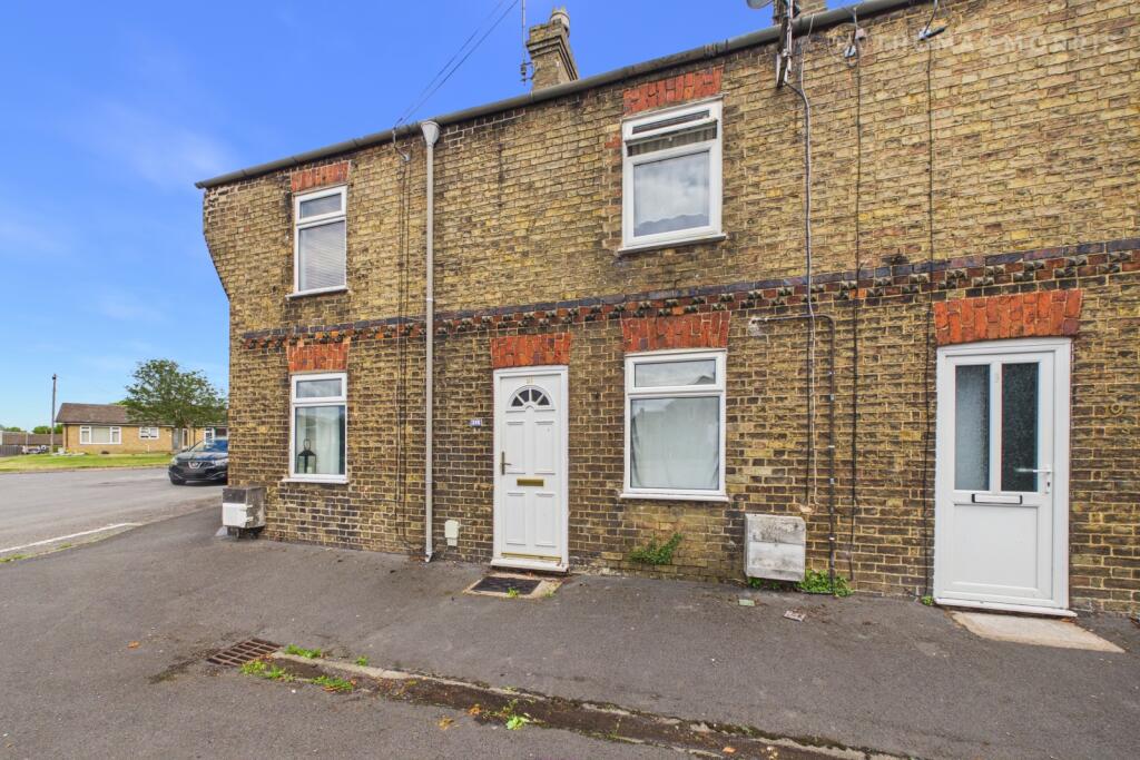 2 bed Mid Terraced House for rent in Ramsey. From Thomas Morris - Ramsey 2 bed Mid Terraced House for rent in Ramsey. From Thomas Morris - Ramsey