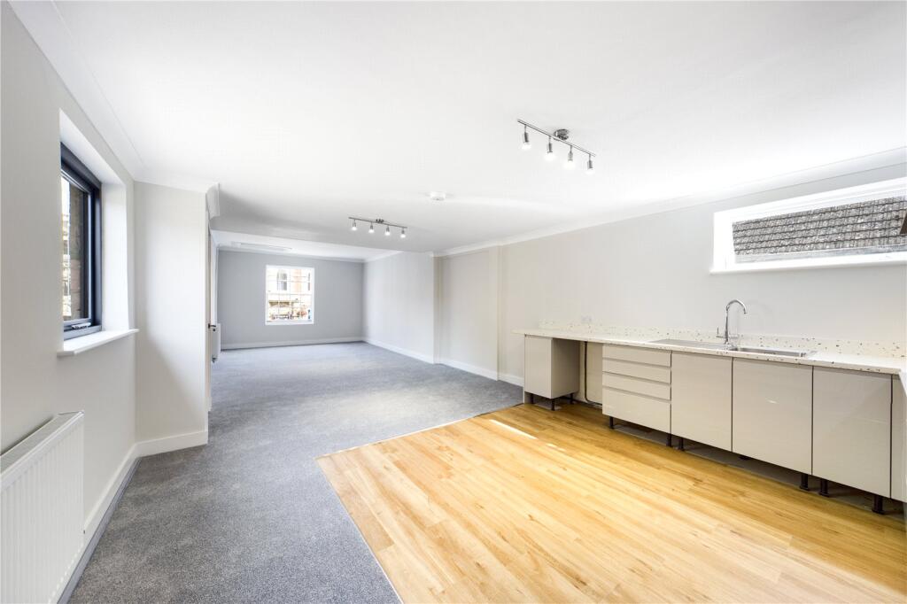 2 bed Apartment for rent in St Ives. From Thomas Morris - St. Ives