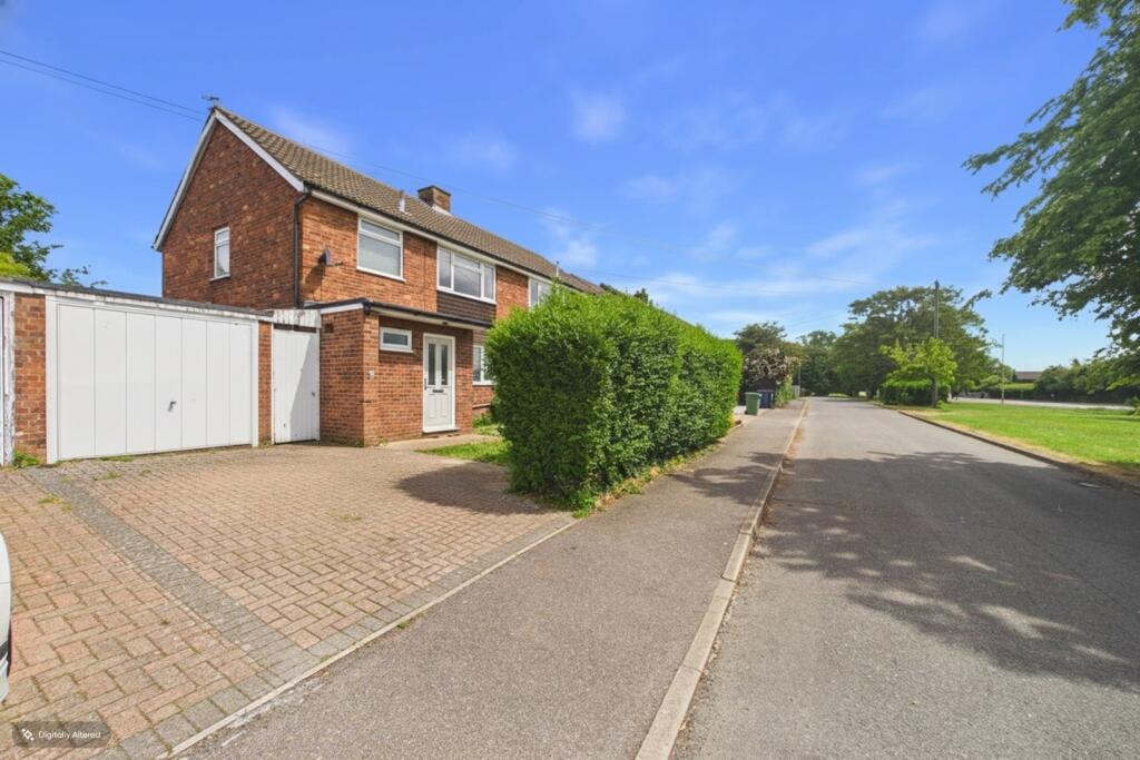 3 bed Semi Detached for rent in St Ives. From Thomas Morris - St. Ives 3 bed Semi Detached for rent in St Ives. From Thomas Morris - St. Ives