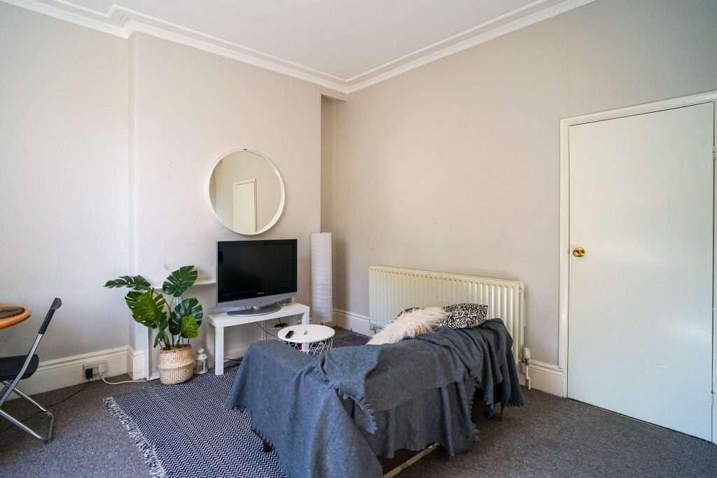 1 bed 1st Floor Flat for rent in Sheffield. From Thornsett Properties - Sheffield