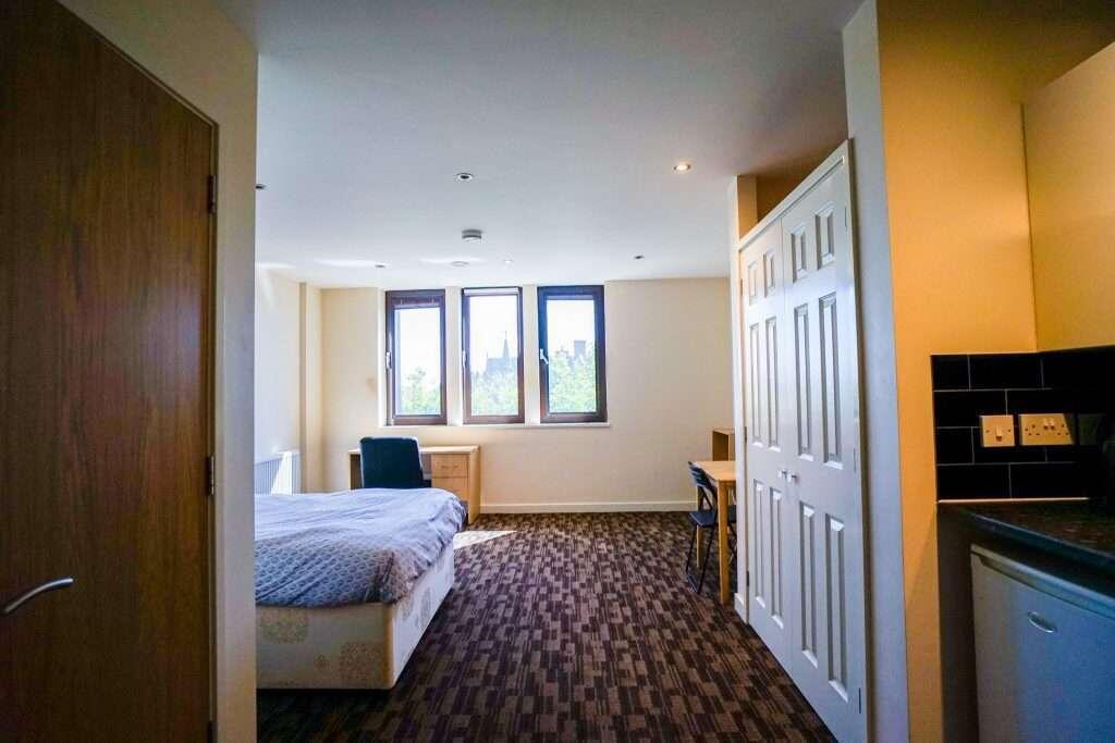 0 bed Studio for rent in Sheffield. From Thornsett Properties - Sheffield