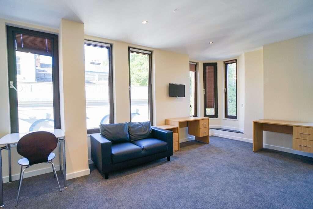0 bed Studio for rent in Sheffield. From Thornsett Properties - Sheffield