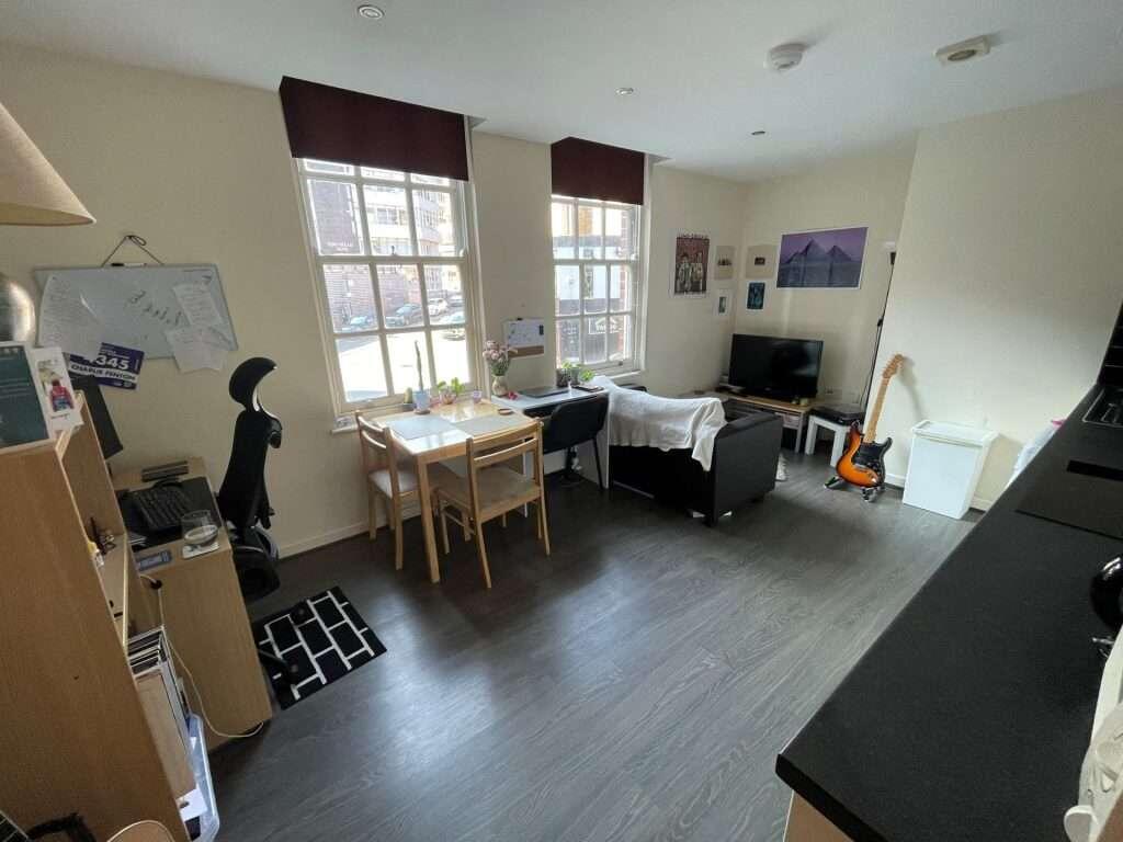 1 bed 1st Floor Flat for rent in Sheffield. From Thornsett Properties - Sheffield