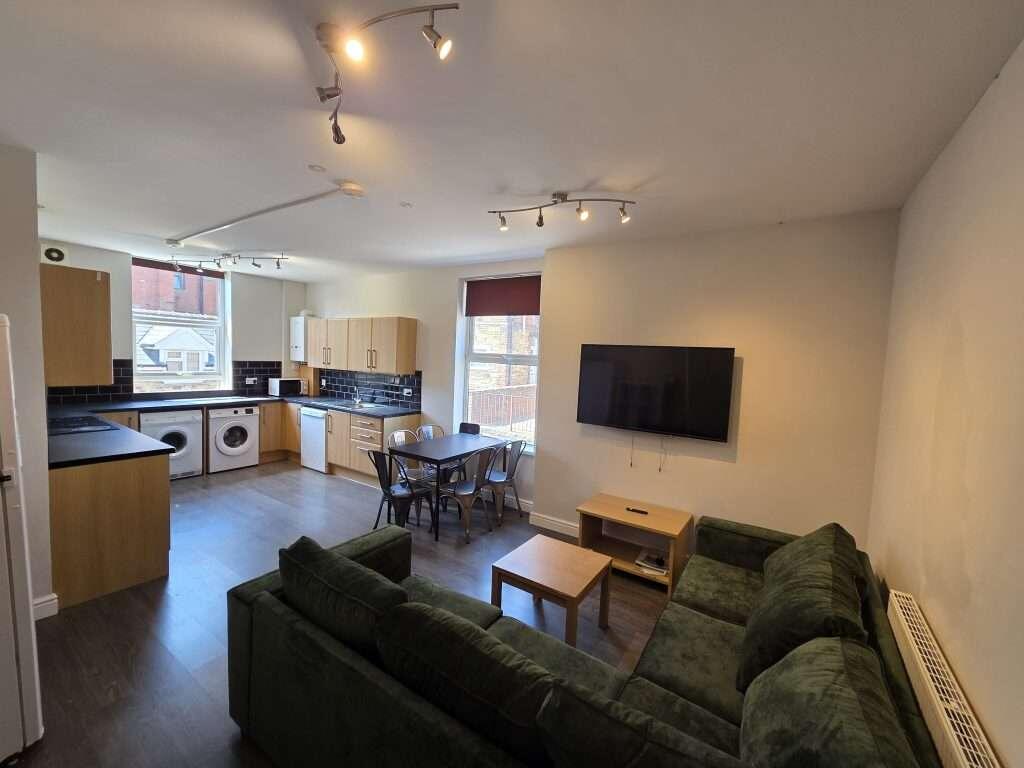 6 bed 1st Floor Flat for rent in Sheffield. From Thornsett Properties - Sheffield