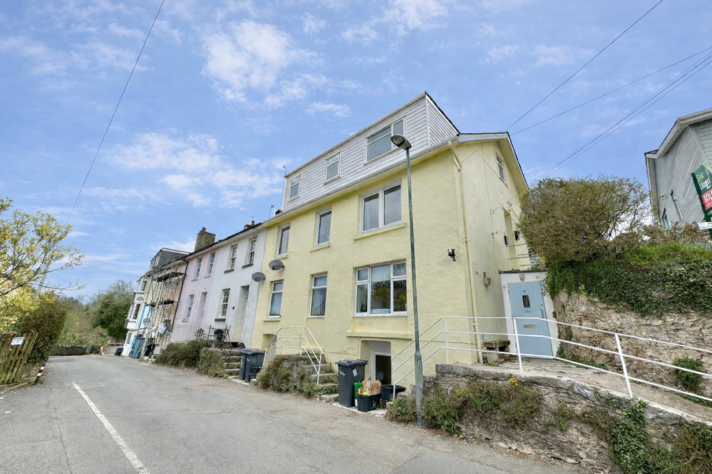 2 bed 1st Floor Flat for rent in Hillhead. From Taylors (Torbay) Ltd - Torquay
