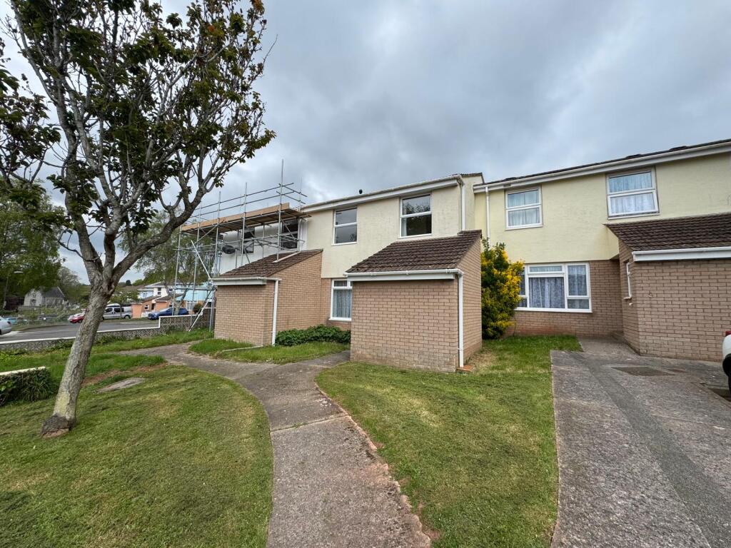 3 bed Mid Terraced House for rent in Torquay. From Taylors (Torbay) Ltd - Torquay