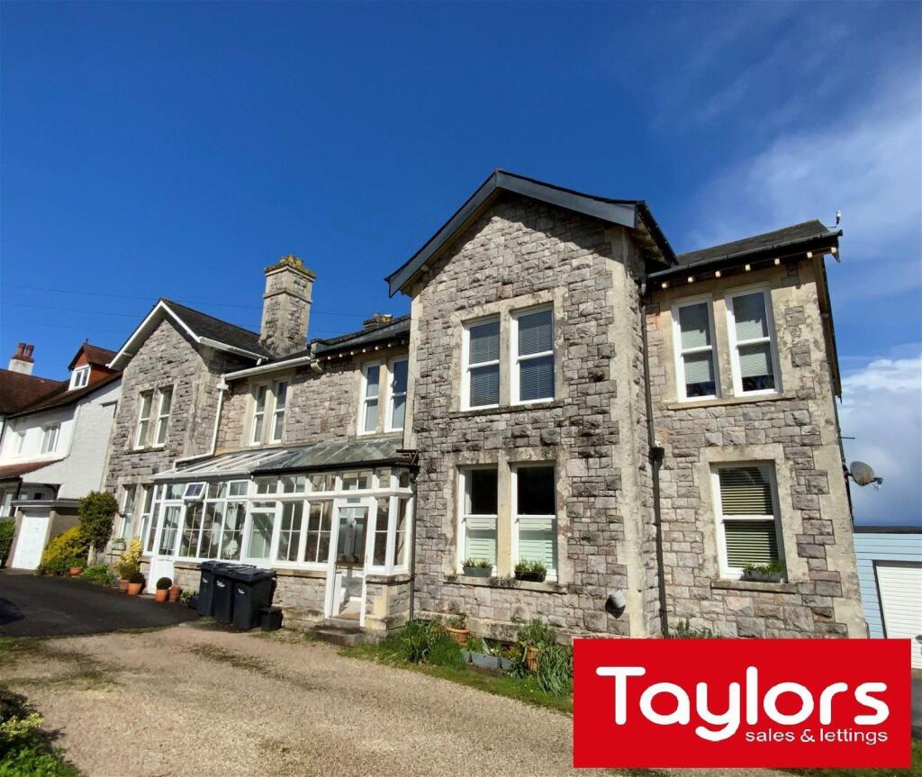2 bed Apartment for rent in Torquay. From Taylors (Torbay) Ltd - Torquay 2 bed Apartment for rent in Torquay. From Taylors (Torbay) Ltd - Torquay