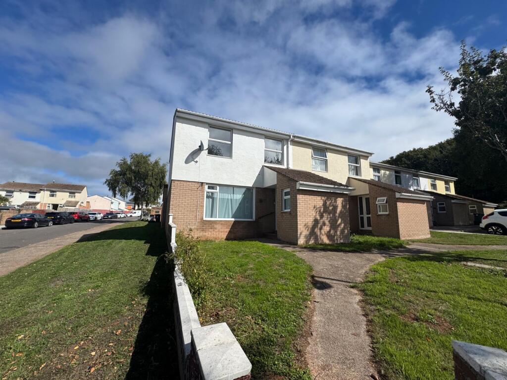 3 bed End of Terrace for rent in Torquay. From Taylors (Torbay) Ltd - Torquay 3 bed End of Terrace for rent in Torquay. From Taylors (Torbay) Ltd - Torquay