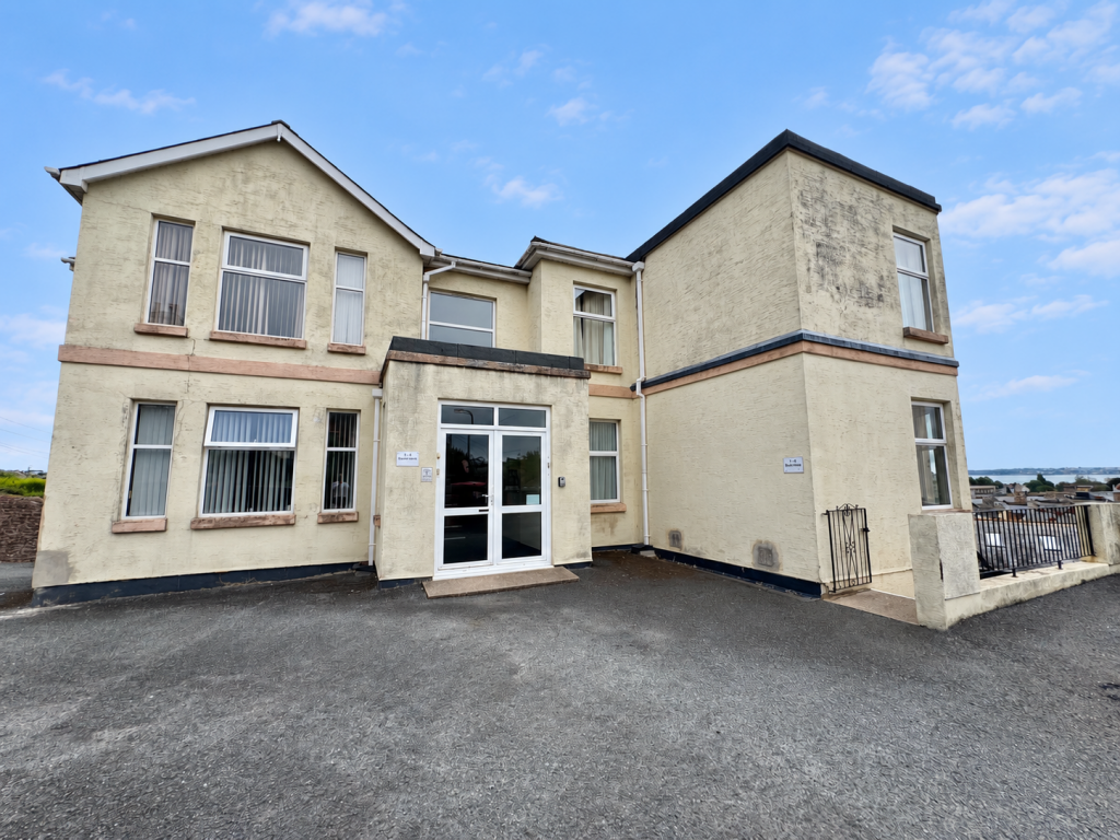 2 bed 1st Floor Flat for rent in Paignton. From Taylors (Torbay) Ltd - Torquay 2 bed 1st Floor Flat for rent in Paignton. From Taylors (Torbay) Ltd - Torquay