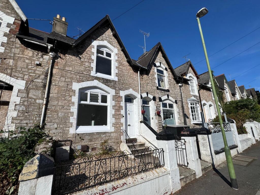 3 bed Mid Terraced House for rent in Torquay. From Taylors (Torbay) Ltd - Torquay