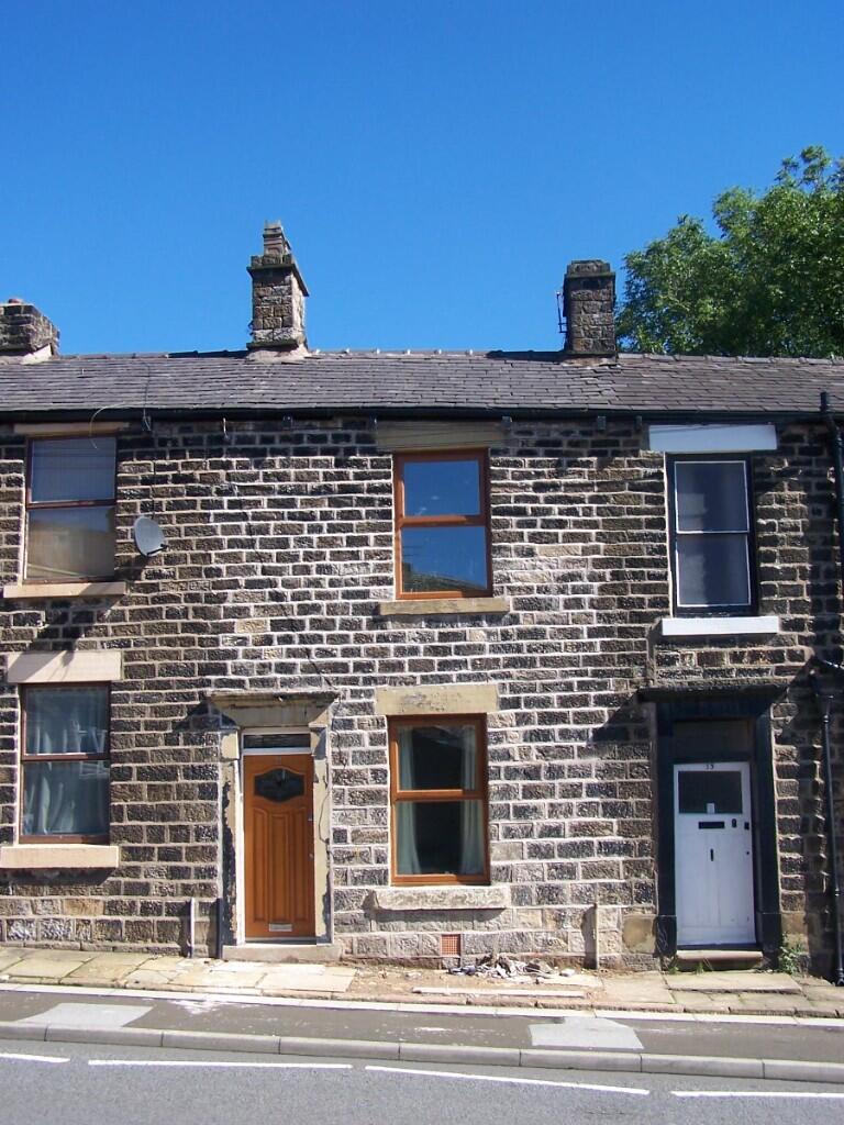 2 bed Mid Terraced House for rent in Mottram in Longdendale. From Tierney Property Management Ltd - Stalybridge