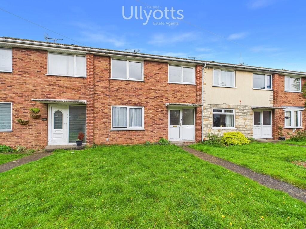 3 bed Mid Terraced House for rent in Bridlington. From Ullyotts - Bridlington