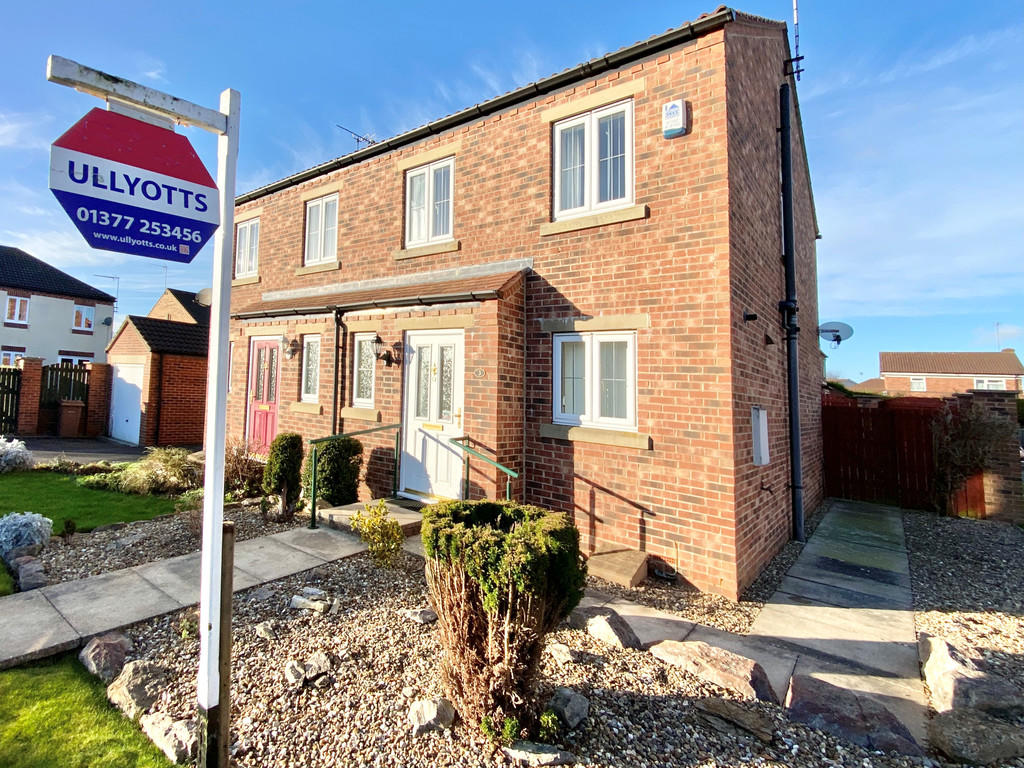 2 bed Semi Detached for rent in Driffield. From Ullyotts - Driffield
