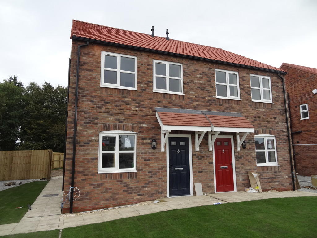 2 bed Semi Detached for rent in Driffield. From Ullyotts - Driffield