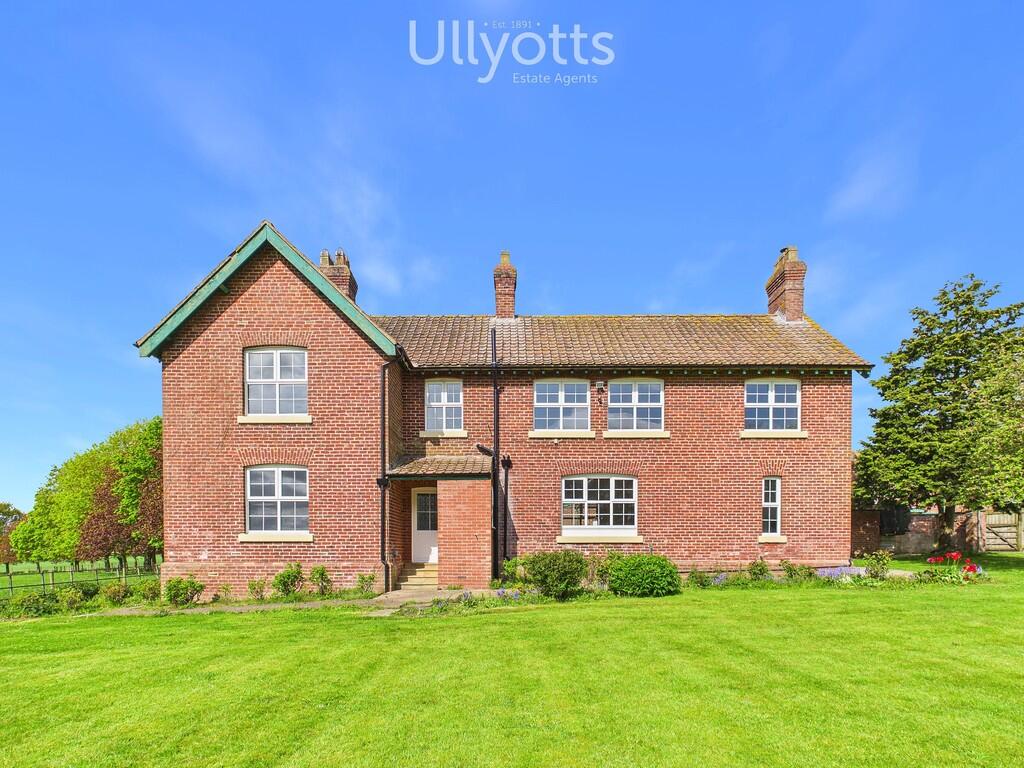 5 bed Detached for rent in North Dalton. From Ullyotts - Driffield