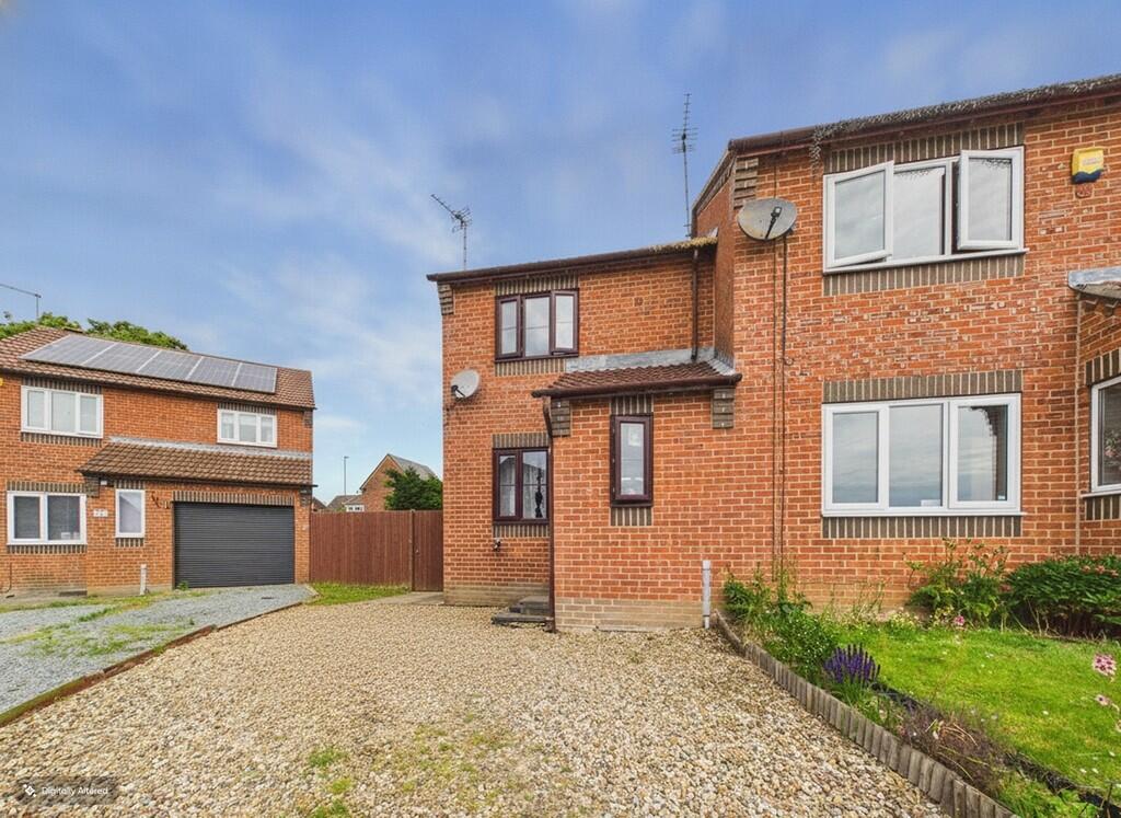 2 bed Semi Detached for rent in Driffield. From Ullyotts - Driffield