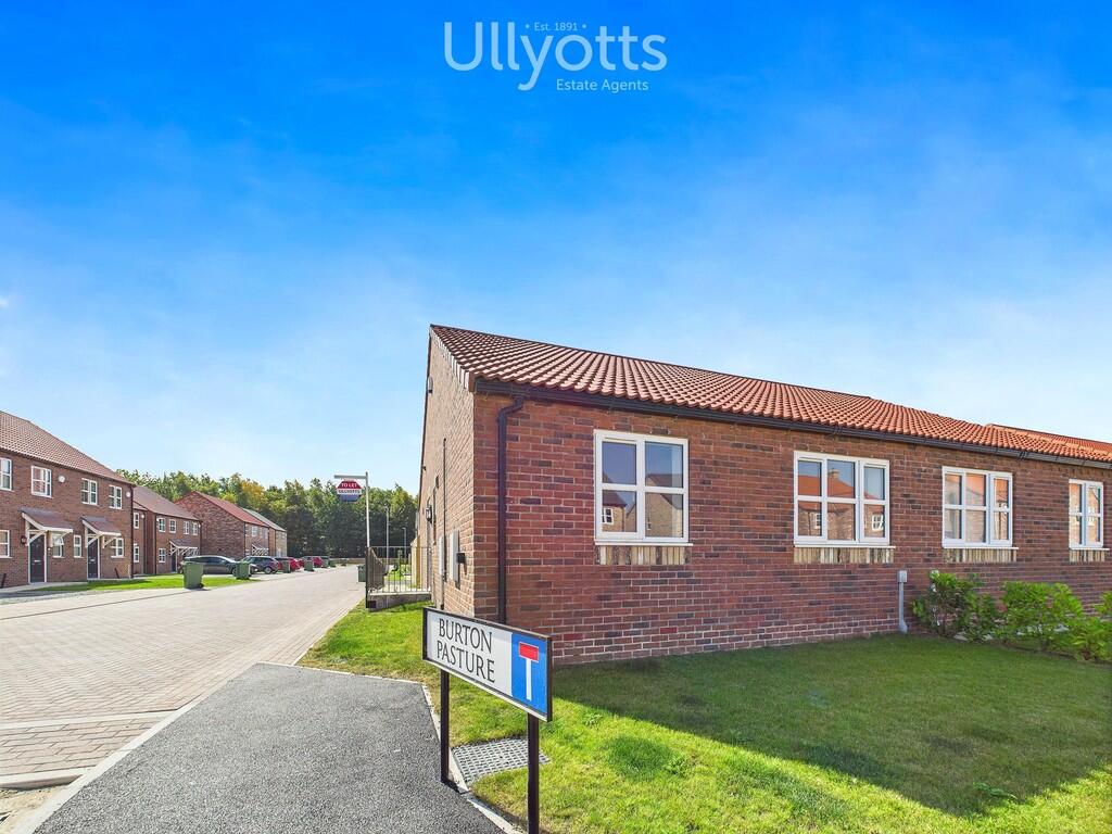 2 bed Semi-detached bungalow for rent in . From Ullyotts - Driffield 2 bed Semi-detached bungalow for rent in . From Ullyotts - Driffield