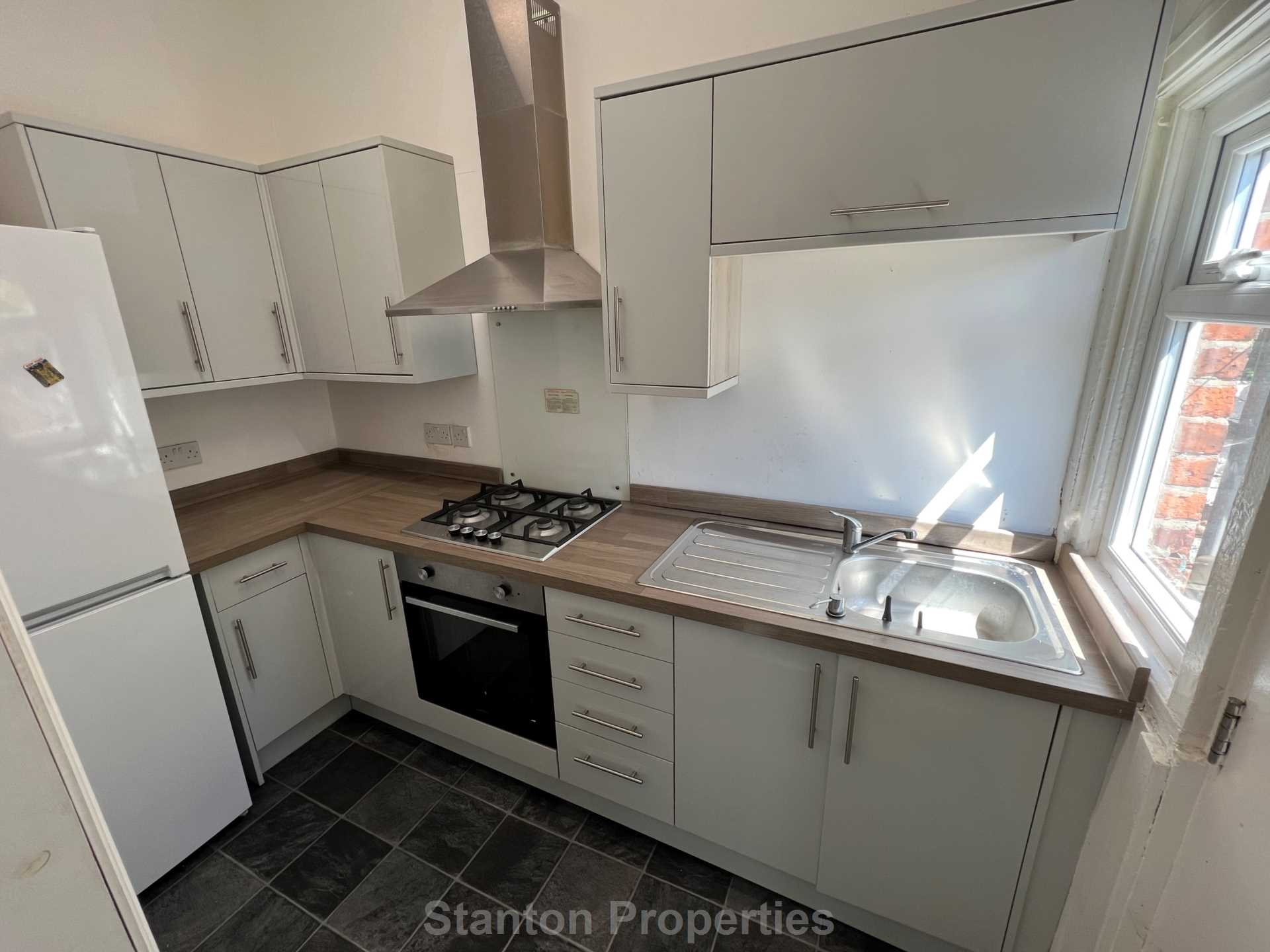 3 bed End Terraced House for rent in Manchester. From Stanton Properties