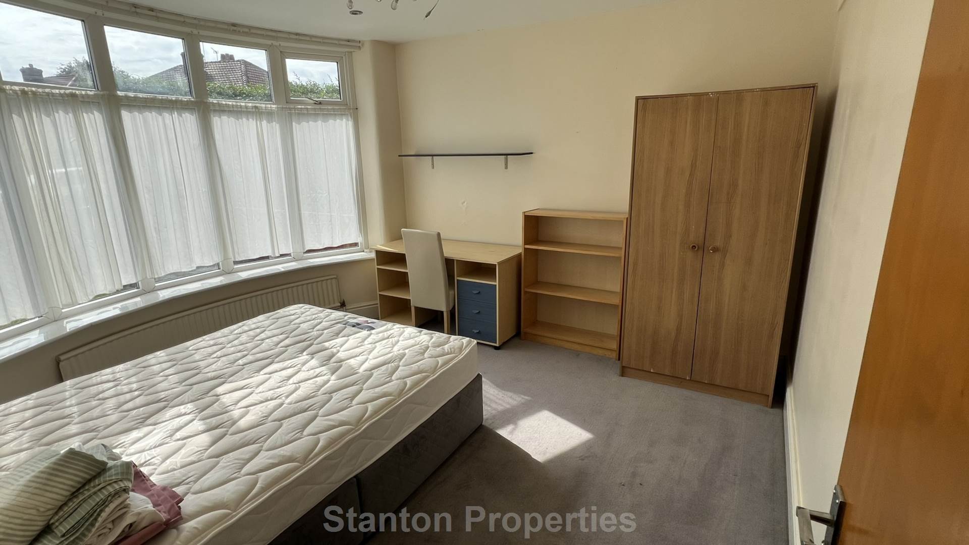 4 bed Semi-Detached House for rent in Manchester. From Stanton Properties