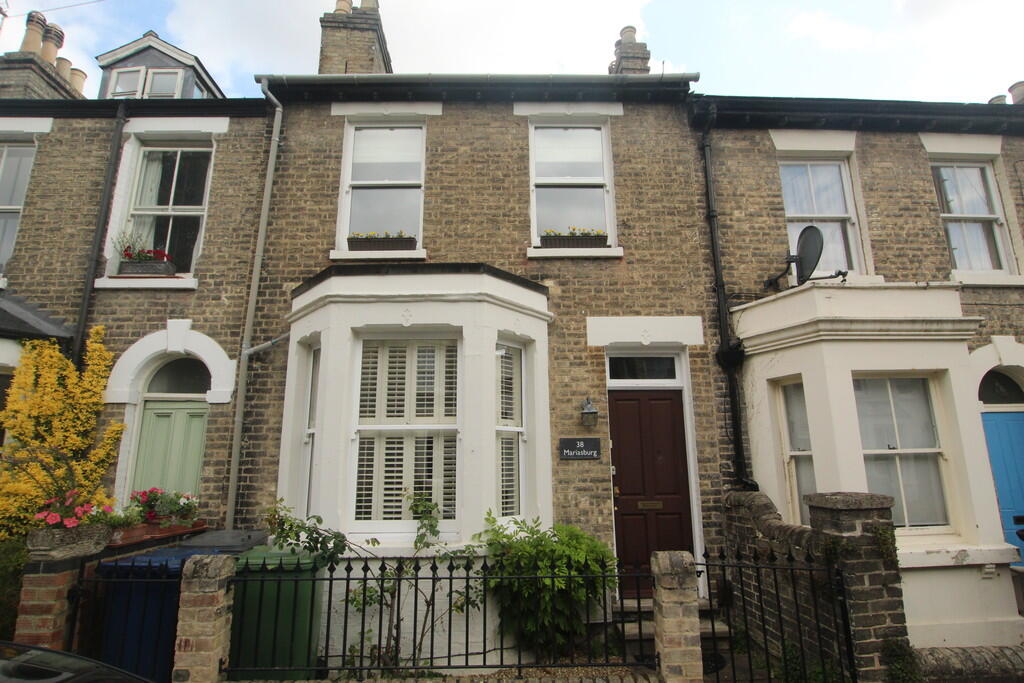 3 bed Mid Terraced House for rent in Cambridge. From Vincent Shaw - Cambridge 3 bed Mid Terraced House for rent in Cambridge. From Vincent Shaw - Cambridge