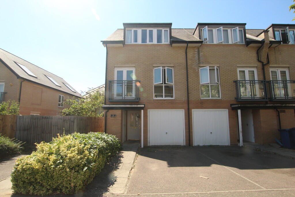 3 bed Town House for rent in Cambridge. From Vincent Shaw - Cambridge 3 bed Town House for rent in Cambridge. From Vincent Shaw - Cambridge