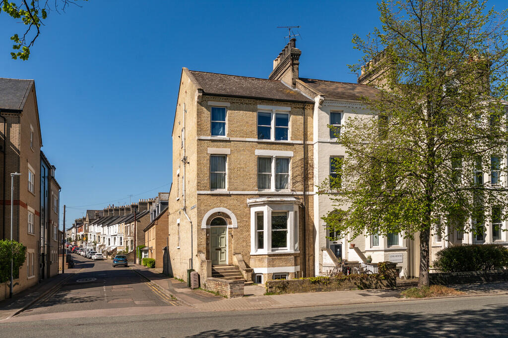 2 bed Apartment for rent in Cambridge. From Vincent Shaw - Cambridge 2 bed Apartment for rent in Cambridge. From Vincent Shaw - Cambridge