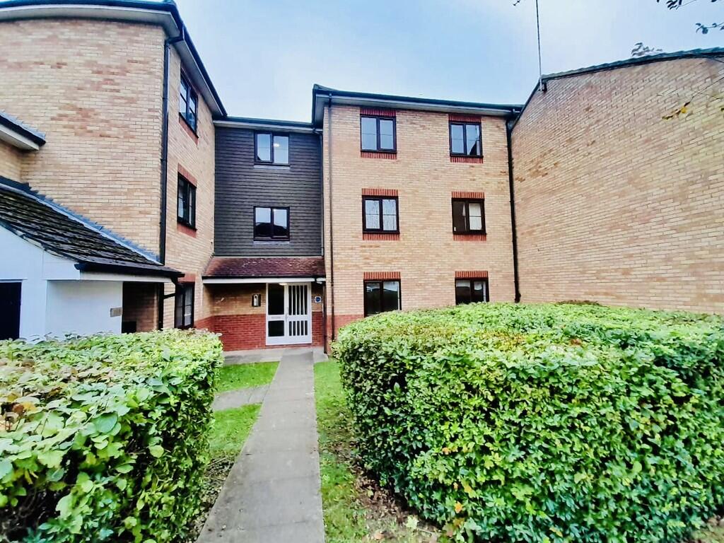 2 bed 1st Floor Flat for rent in Teversham. From Vincent Shaw - Cambridge 2 bed 1st Floor Flat for rent in Teversham. From Vincent Shaw - Cambridge