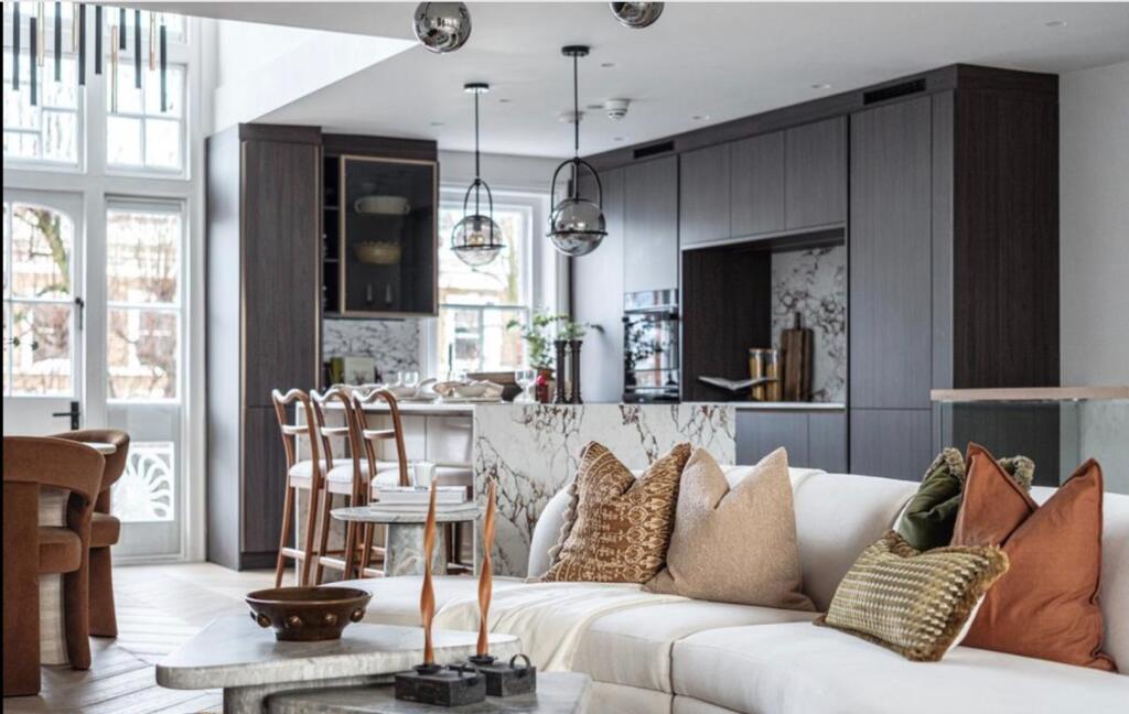 2 bed Penthouse for rent in Hampstead. From Vita Properties - London