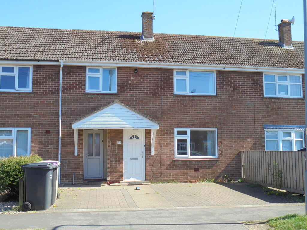 3 bed Mid Terraced House for rent in Coningsby. From Walters Estate Agents - Woodhall Spa