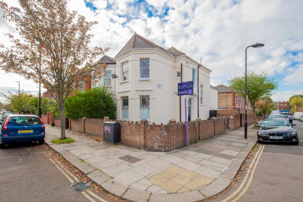 1 bed House Share for rent in London. From Warwick Estate Agents - London