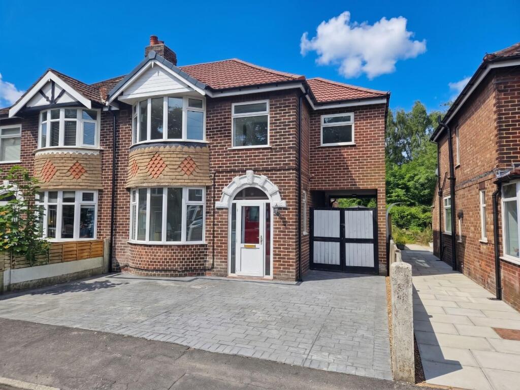 4 bed Semi Detached for rent in Altrincham. From Watersons - Hale