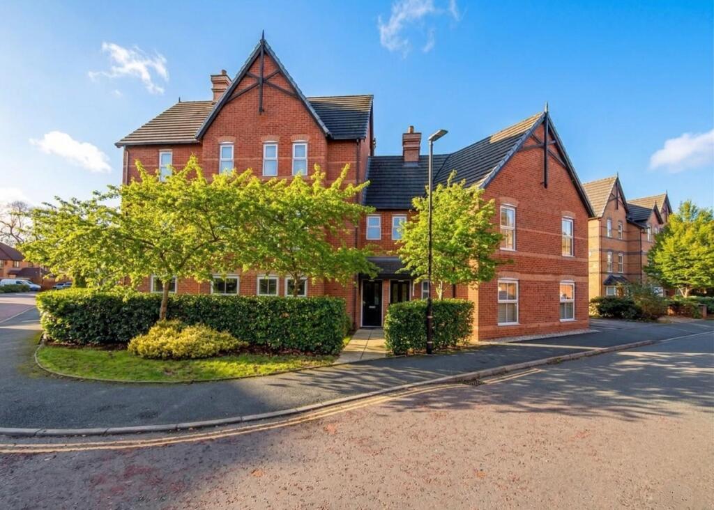 2 bed Apartment for rent in Altrincham. From Watersons - Hale