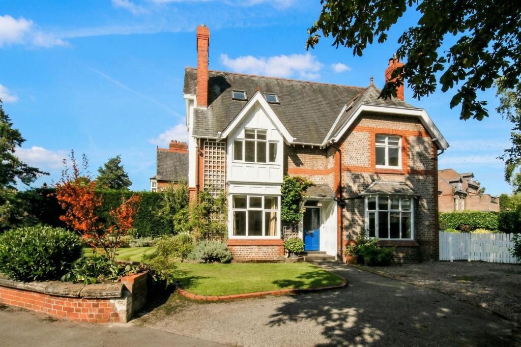5 bed Detached for rent in Hale. From Watersons - Hale