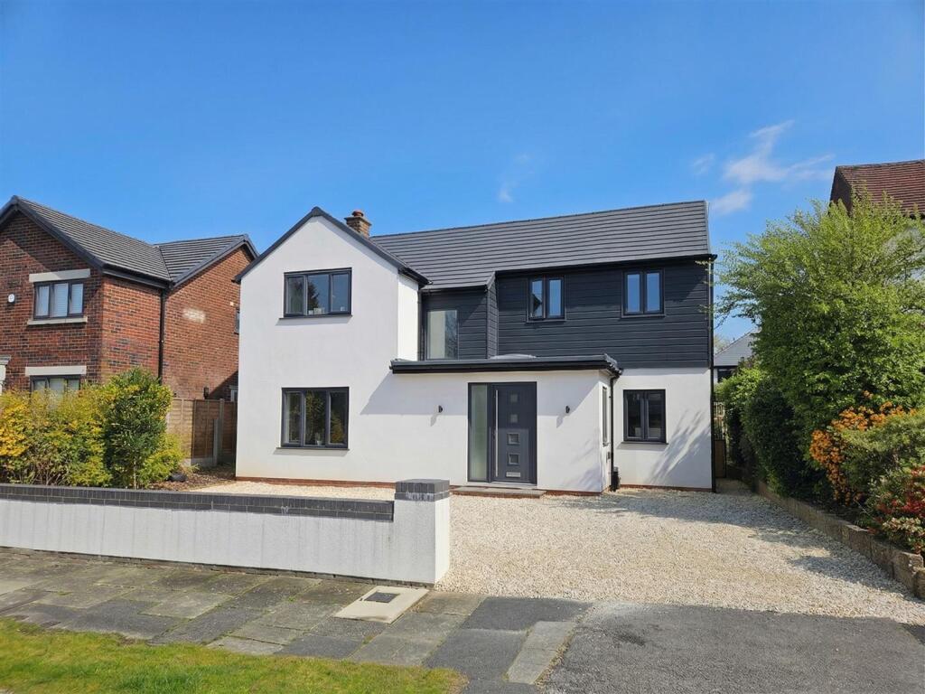 4 bed Detached for rent in Ashley. From Watersons - Hale