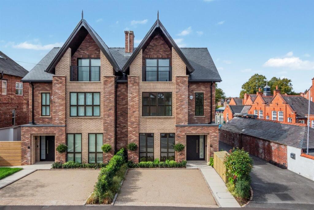 4 bed Semi Detached for rent in Hale. From Watersons - Hale 4 bed Semi Detached for rent in Hale. From Watersons - Hale